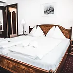 Cella Central Historic Boutique Hotel