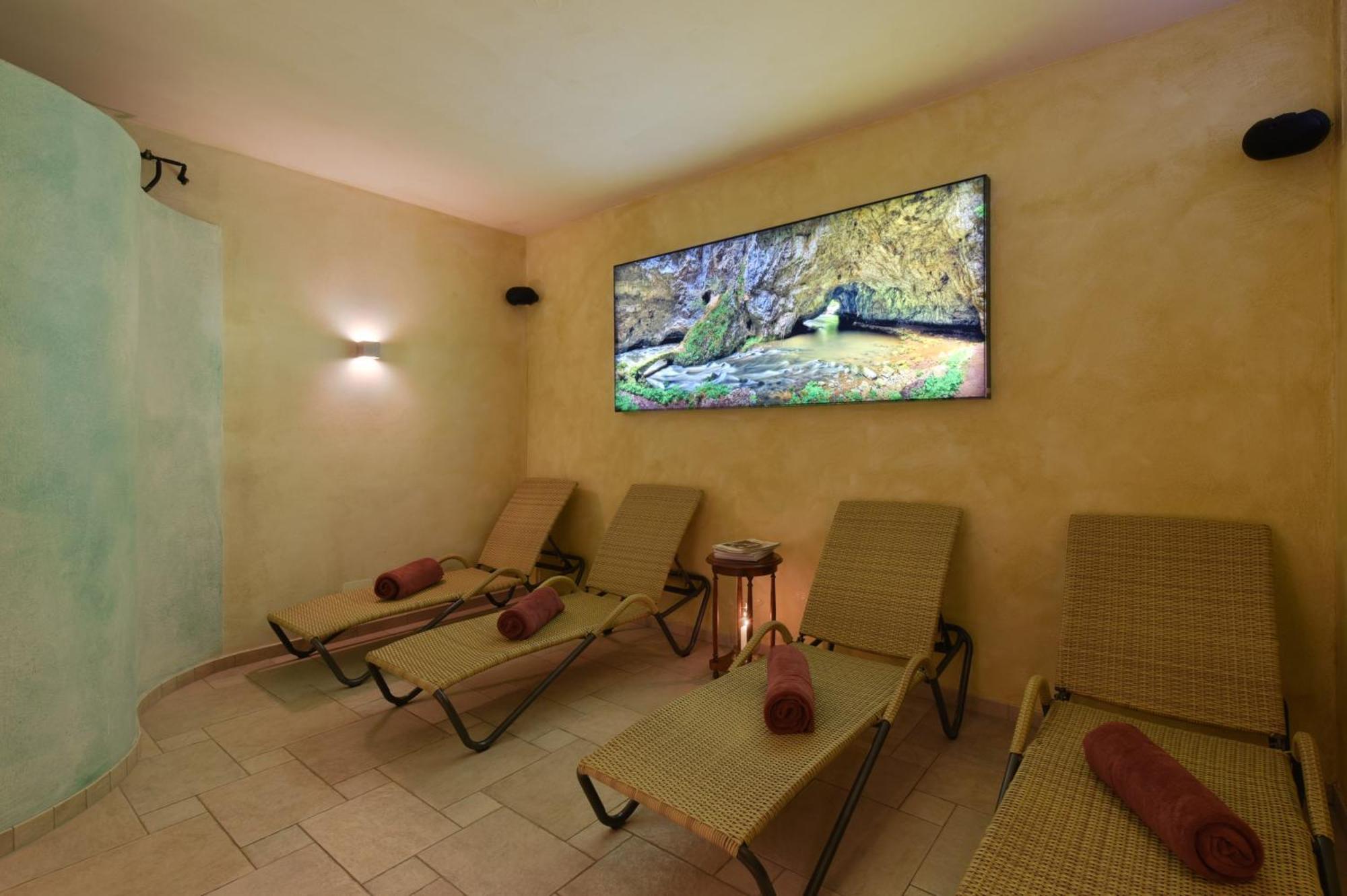Hotel Cella Historic Boutique 4*